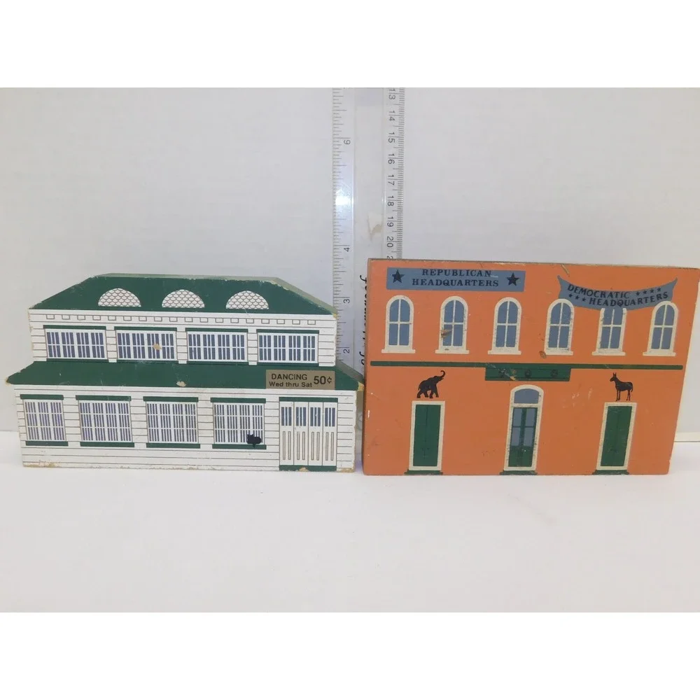 The Cat's Meow Village Lot of 6  Shelf Sitters